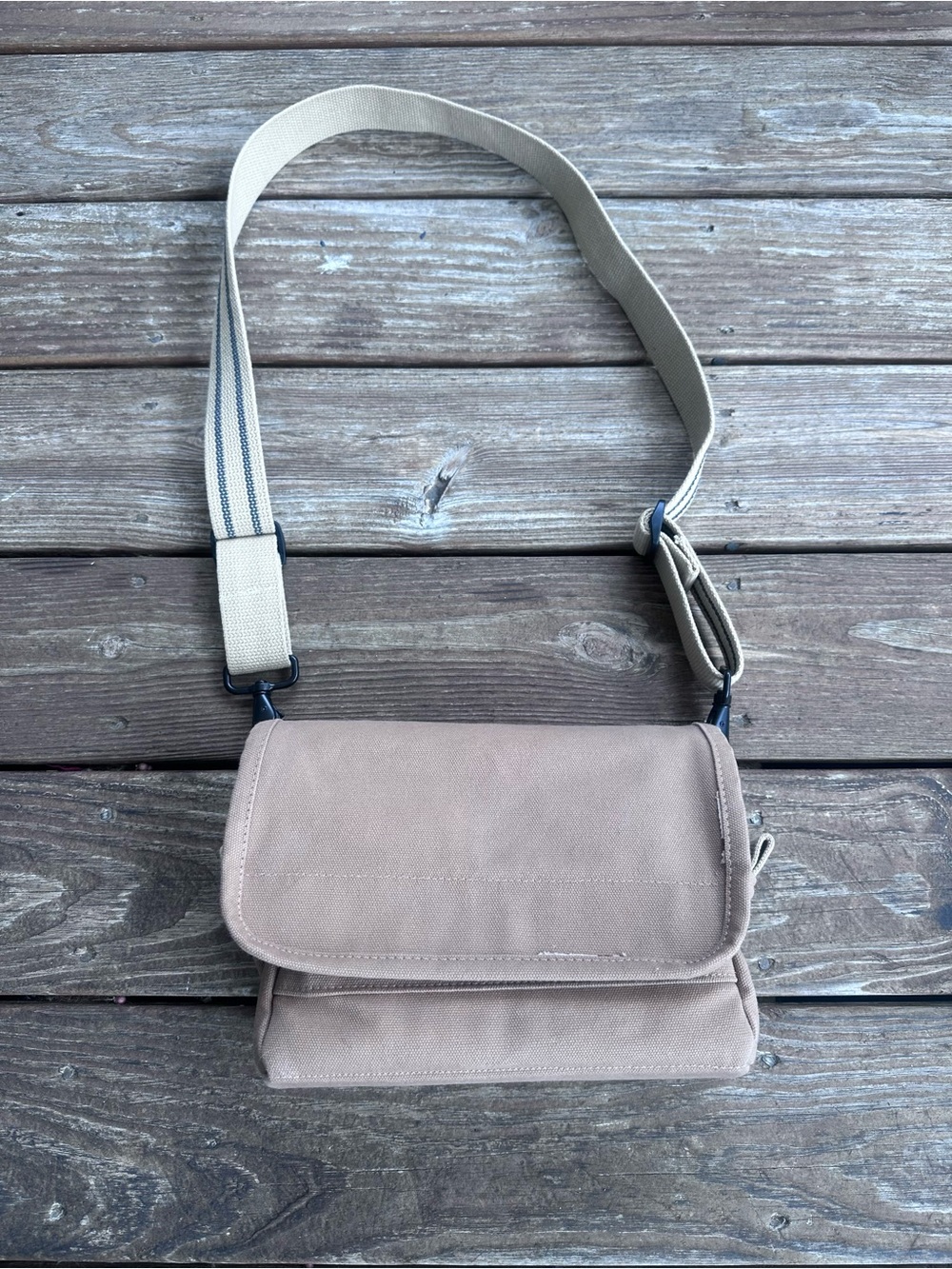 Domke Canvas Messenger Bag with Wide Contrast Strap